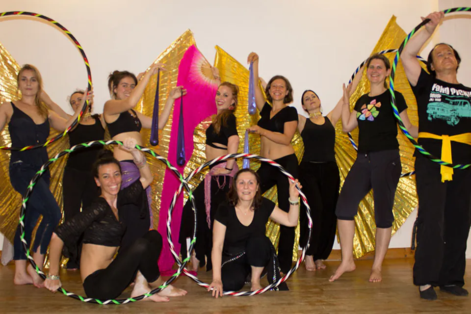 Stage de hula hoop en groupe